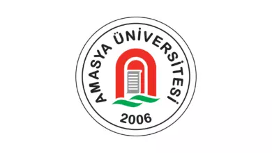 تأسست جامعة اماسيا Amasya Üniversitesi عام 2006 . تتكون جامعة أماسيا من 6 أحرام جامعية في المجموع. وتمتلك 8 كليات و 3 معاهد دراسات علي