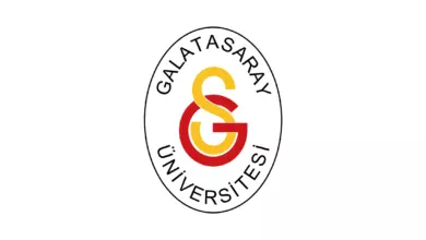 تأسست جامعة غلطة سراي Galatasaray Üniversitesi نتيجة مبادرات خريجي مدرسة غلطة سراي الثانوية. باتفاقية دولية تم توقيعها في 14 أبريل 1992