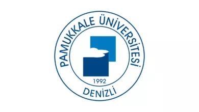 انفصلت جامعة باموكالي pamukkale üniversitesi . مع بعض الأقسام عن جامعة دوكوز إيلول في عام 1992. وبدأت التعليم والتدريب كجامعة في دنيزلي