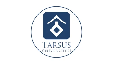 تتمتع جامعة طرسوس Tarsus Üniversitesi ، وهي جامعة حكومية تأسست في مرسين في 2018 ، بسرعة تطور ملحوظة بين جامعات تركيا الشابة والحيوية.