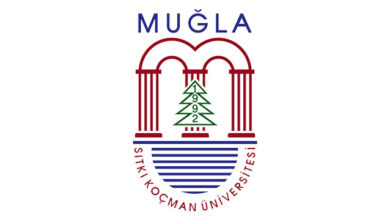 تأسست جامعة موغلا Muğla Üniversitesi في عام 1992 وهي جامعة شابة بين الجامعات الحكومية الجامعة ، التي أصبحت علامة تجارية مع التعليم والأبحاث والتطبيقية