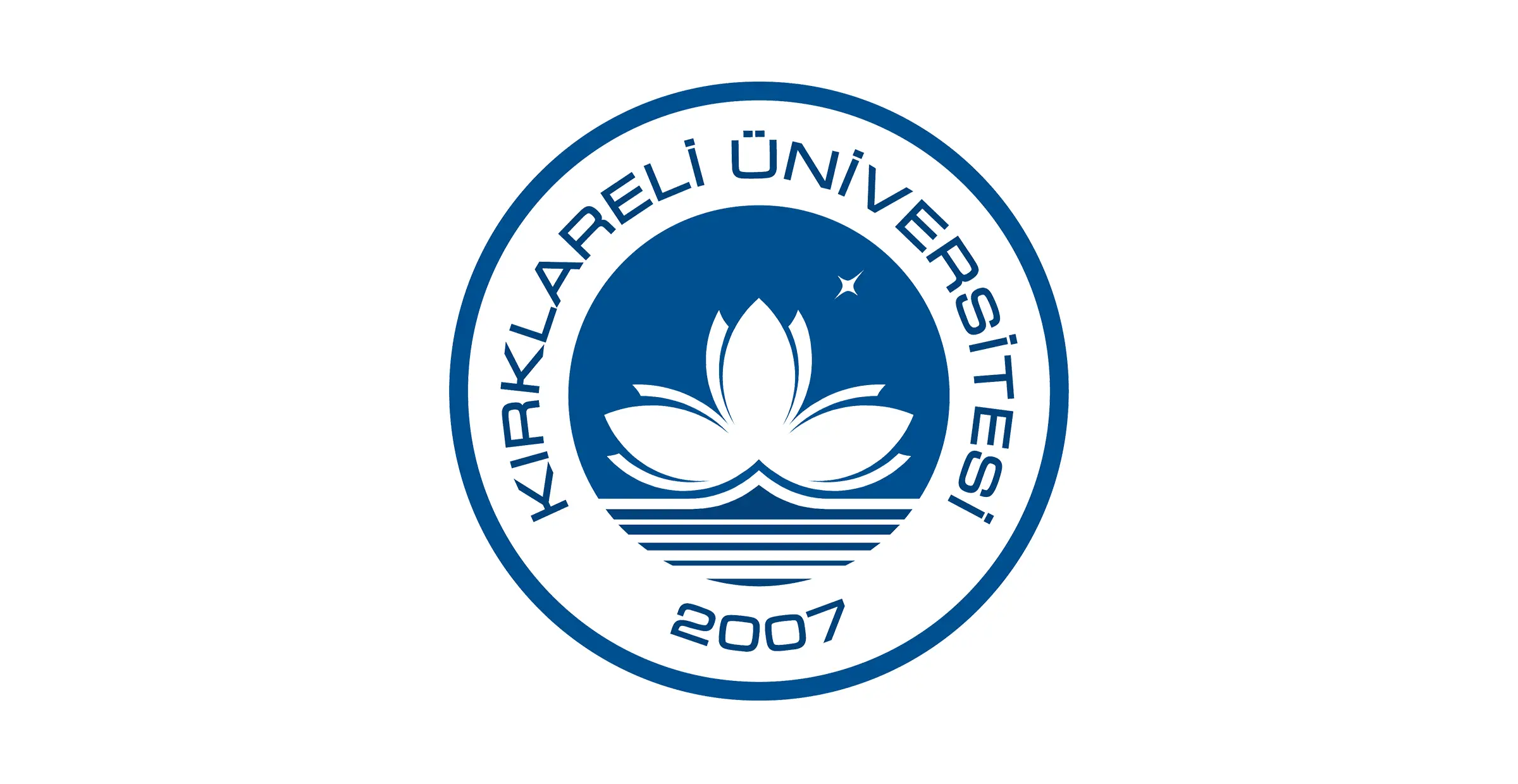 تأسست جامعة كيركلارالي Kırklareli Üniversitesi في عام2007. وتواصل أنشطتها التعليمية والبحثية مع 12 كلية ، و 2 معهد عالي ، و 7 معاهد مهني